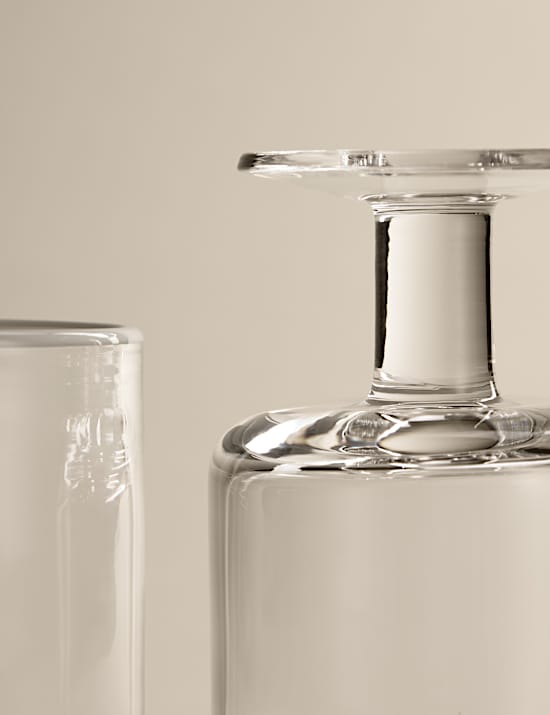 Set of 2 Contrast Rim Wine Glasses