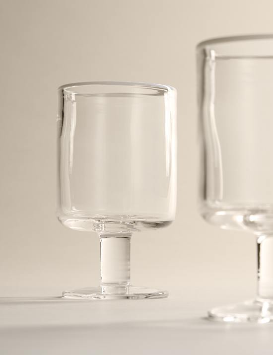 Set of 2 Contrast Rim Wine Glasses