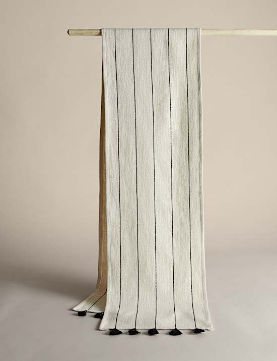 Pure Cotton Striped Tassel Table Runner