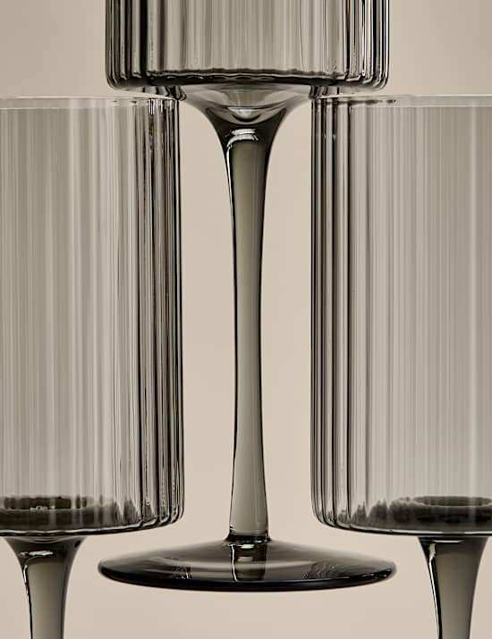 Set of 4 Celine Ribbed Wine Glasses