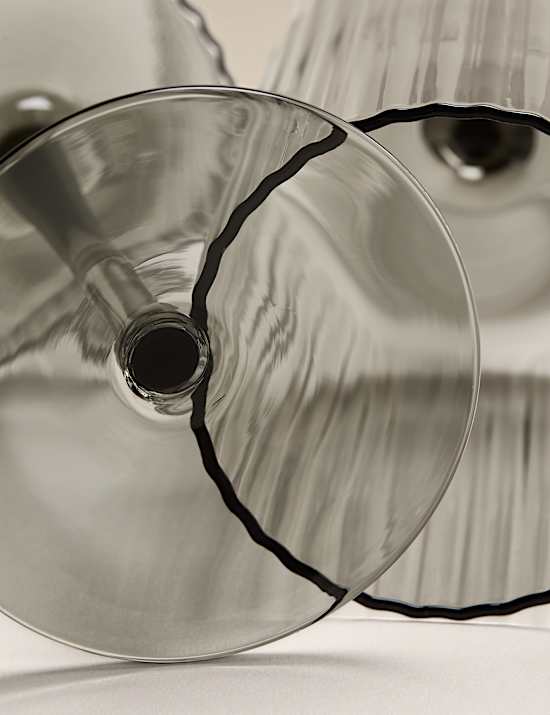 Set of 4 Celine Ribbed Wine Glasses