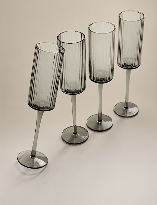 Set of 4 Celine Ribbed Champagne Flutes
