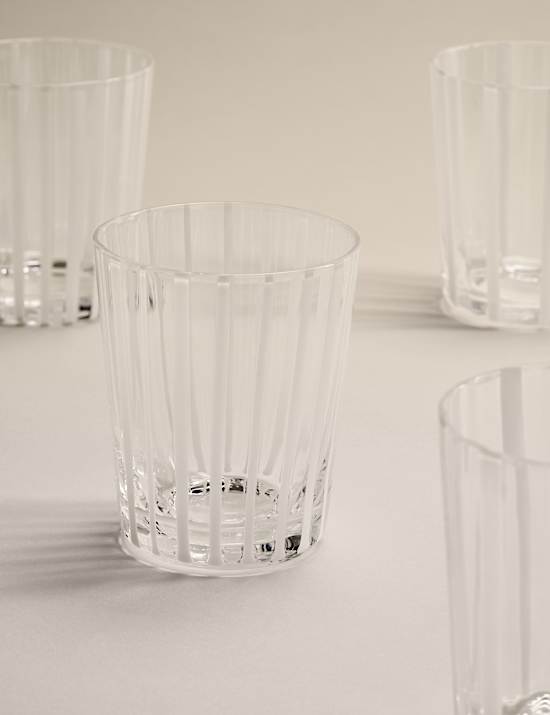 Lot de 4 verres droits &agrave; rayures
