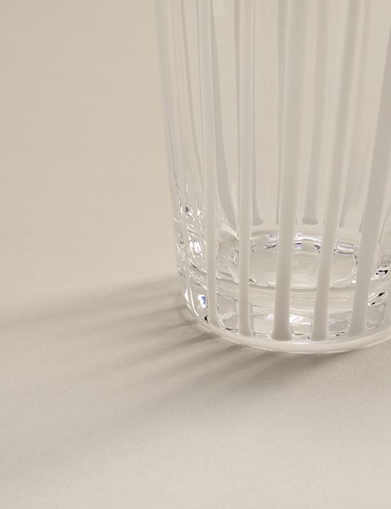 Lot de 4 verres droits &agrave; rayures