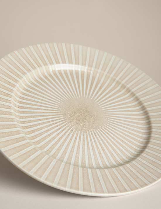 צלחת גדולה בצביעה מיוחדת עם פסים