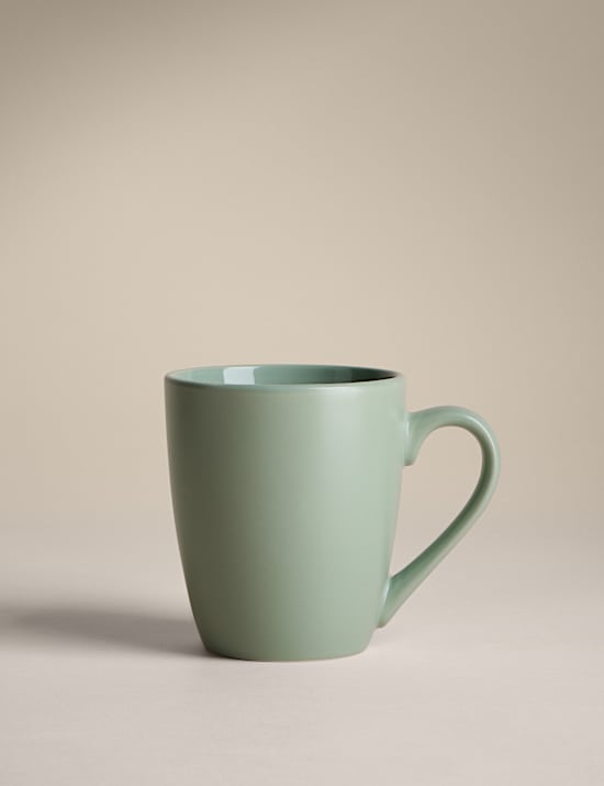 Lot de quatre mugs pour le quotidien