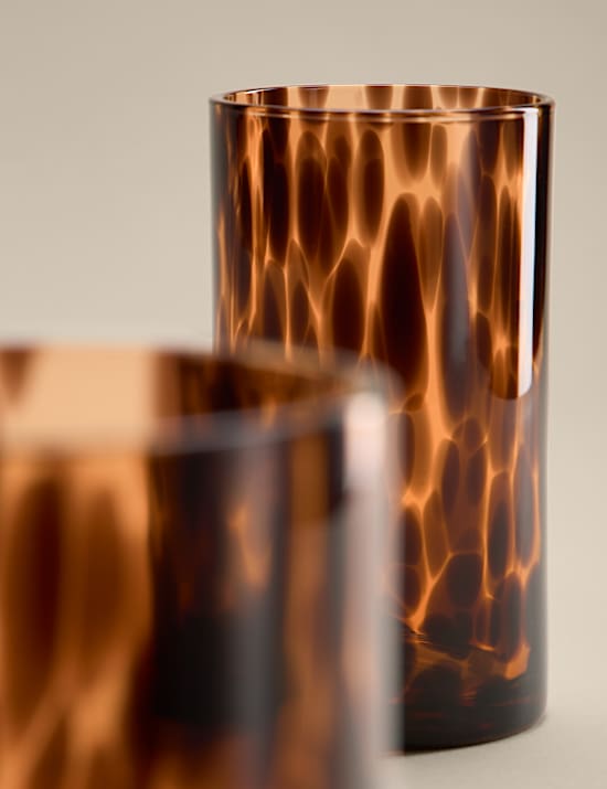 Lot de 2 verres hauts &agrave; motif mouchet&eacute;