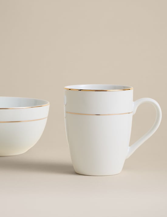 16 Piece Gilded Rim Dinner Set