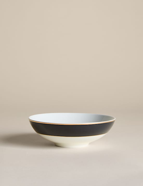 Maxim M&uuml;slisch&uuml;ssel mit goldfarbenem Rand