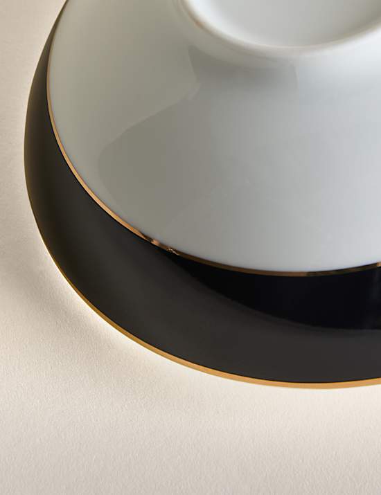 Maxim M&uuml;slisch&uuml;ssel mit goldfarbenem Rand