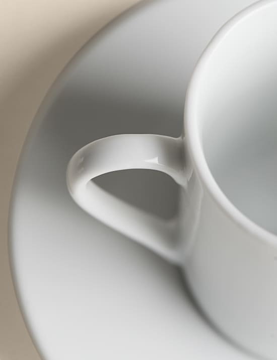 Set of 4 Maxim Espresso Cups & Saucers