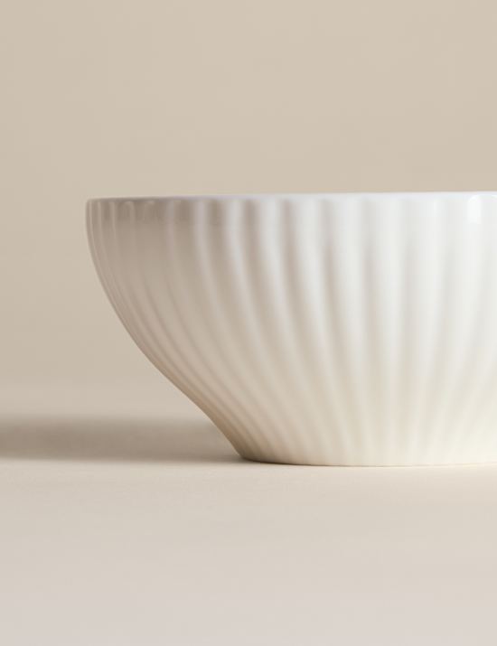 Fluted Hampton Cereal Bowl