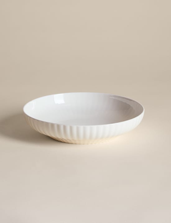 Fluted Hampton Pasta Bowl