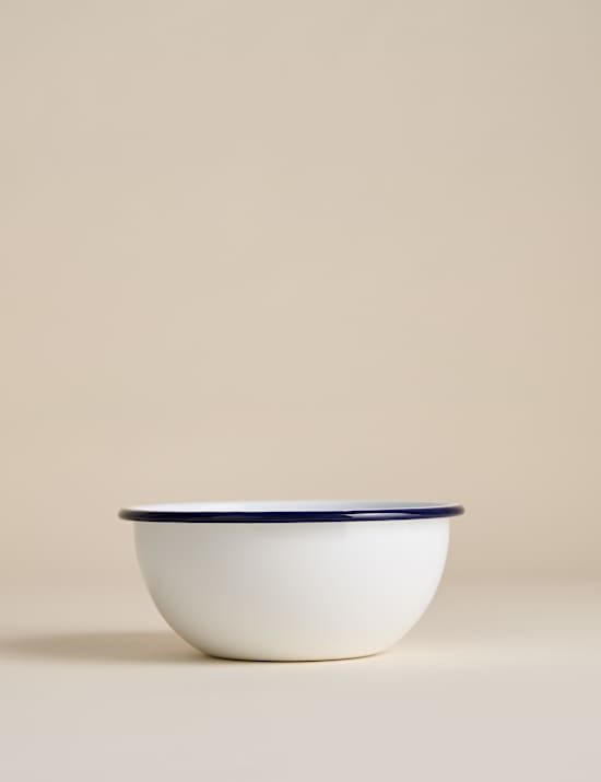 Petit bol 16 cm pour mélanger en émail