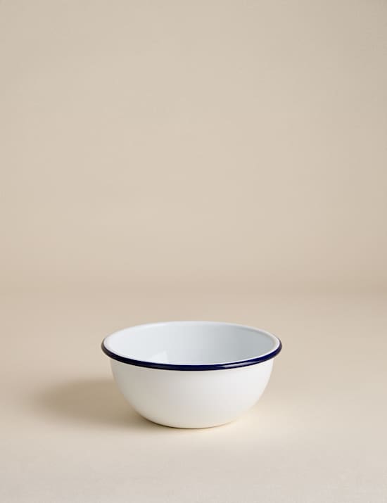 Petit bol 16 cm pour mélanger en émail