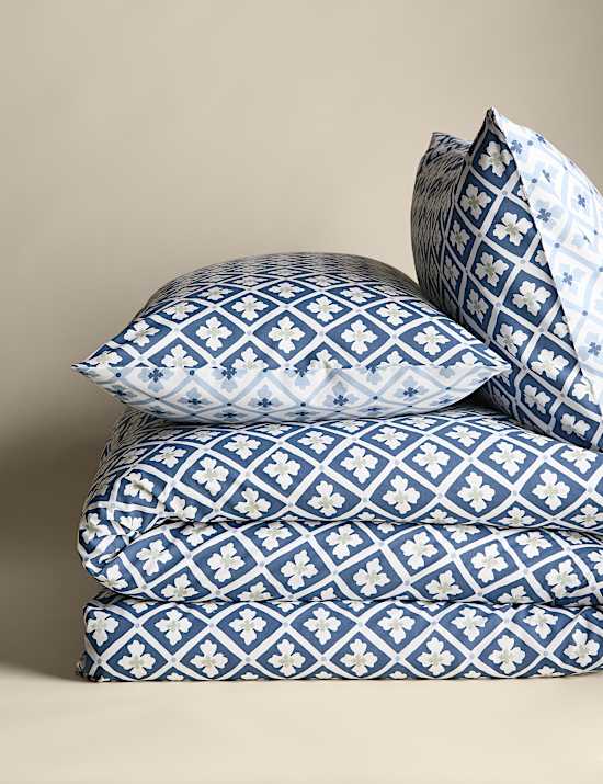 Cotton Blend Geometric Tile Bedding Set