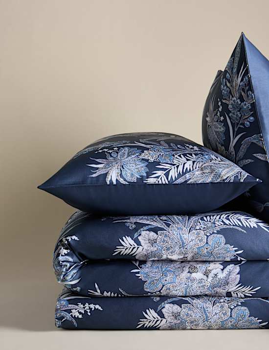 Sateen Vintage Floral Bedding Set