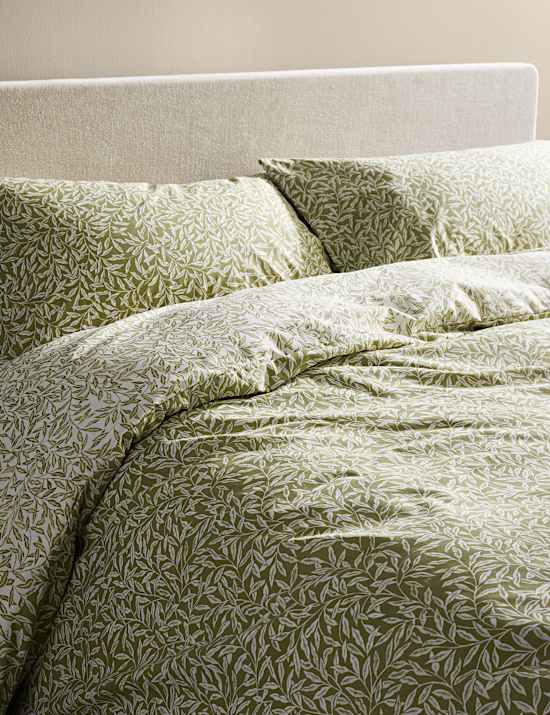 Bedding sets
