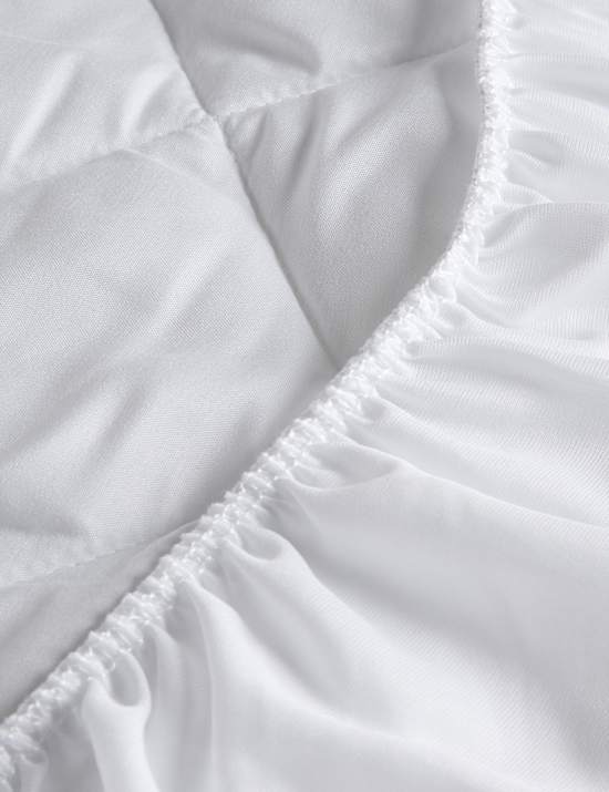 Advanced Allergy Protection Mattress Protector