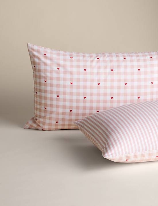 Cotton Blend Gingham Heart Bedding Set