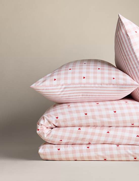 Cotton Blend Gingham Heart Bedding Set
