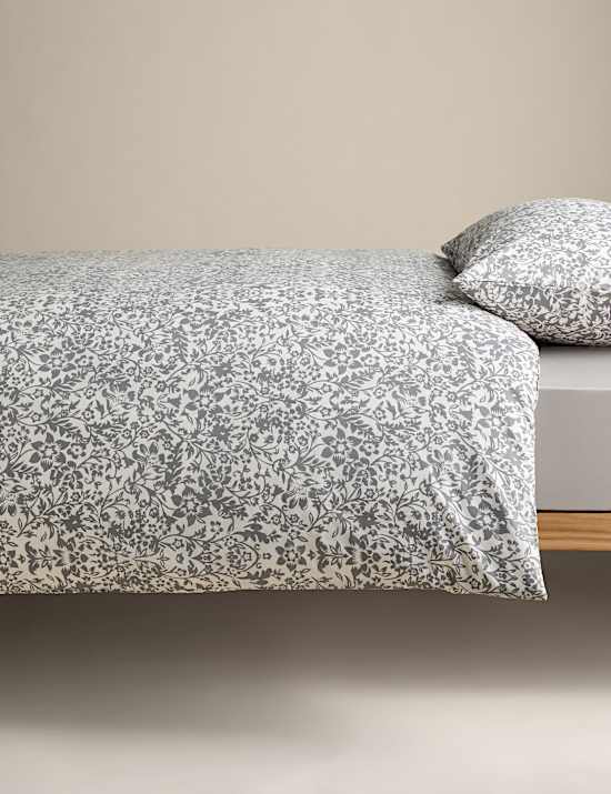 Pure Cotton Mirrored Floral Bedding Set