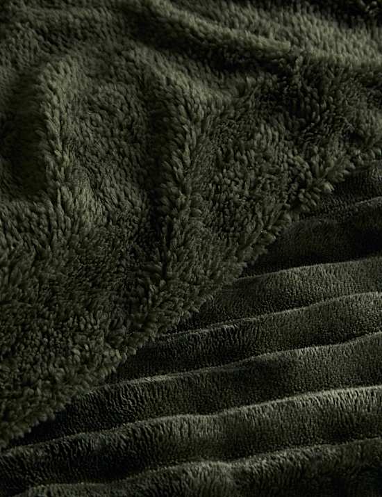 Parure de lit en polaire douillette à rayures