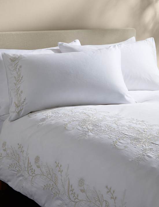 Pure Cotton Celandine Embroidered Bedding Set