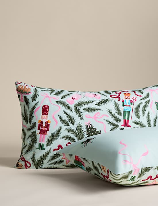 Cotton Blend Reversible Nutcracker Bedding Set