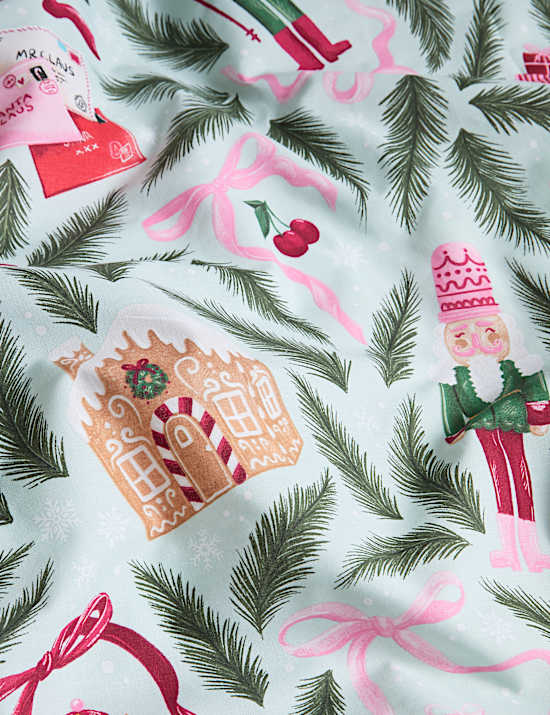 Cotton Blend Reversible Nutcracker Bedding Set