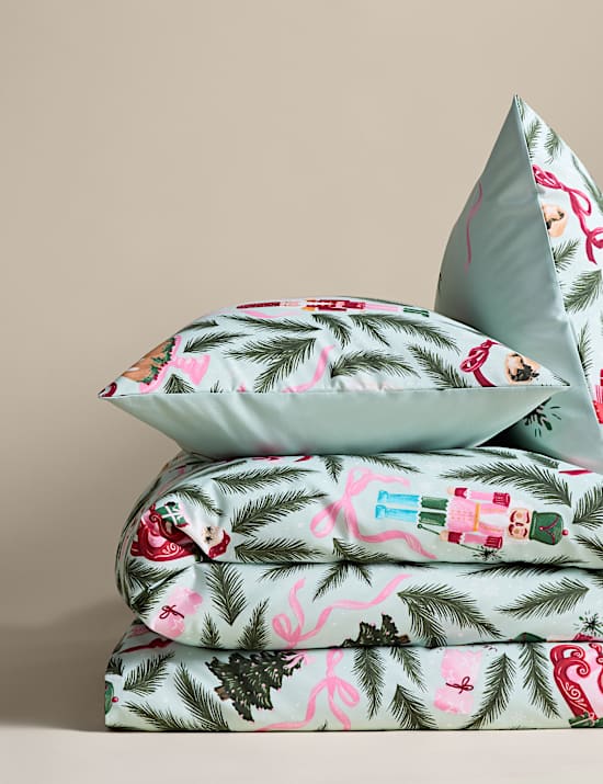 Cotton Blend Reversible Nutcracker Bedding Set