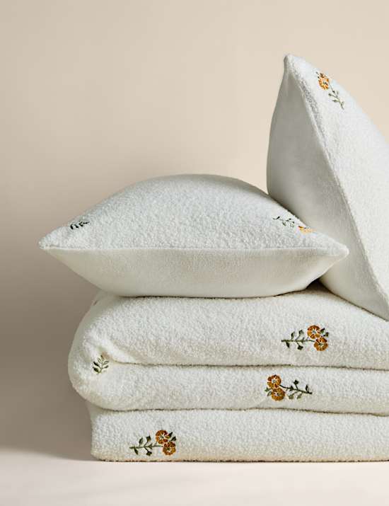 Fleece Embroidered Bedding Set