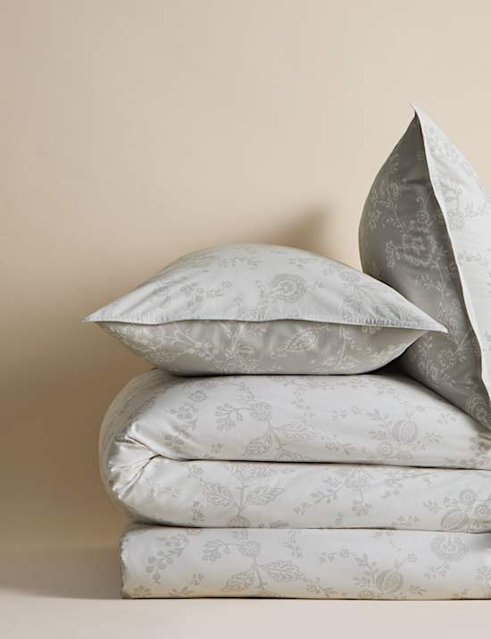 Ropa de cama de algodón con diseño floral