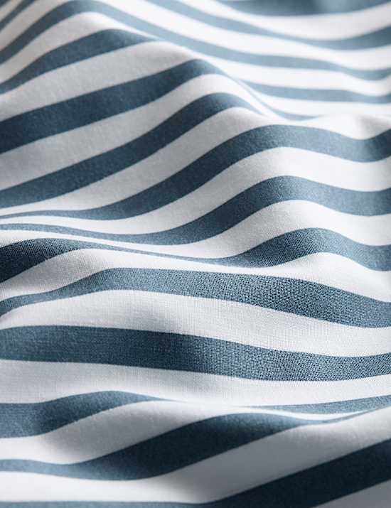 Cotton Blend Simple Stripe Bedding Set