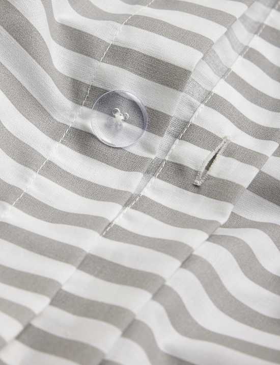 Cotton Blend Simple Stripe Bedding Set