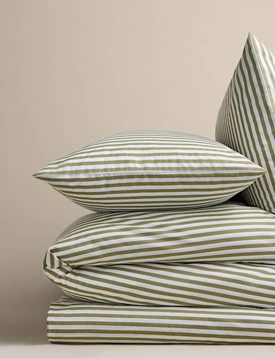 Cotton Blend Simple Stripe Bedding Set