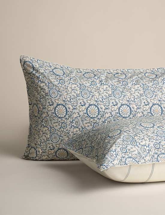 Cotton Rich Woodblock Floral Bedding Set