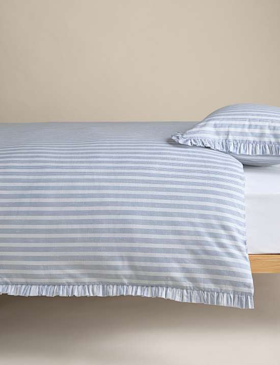 Pure Cotton Narrow Stripe Ruffle Bedding Set
