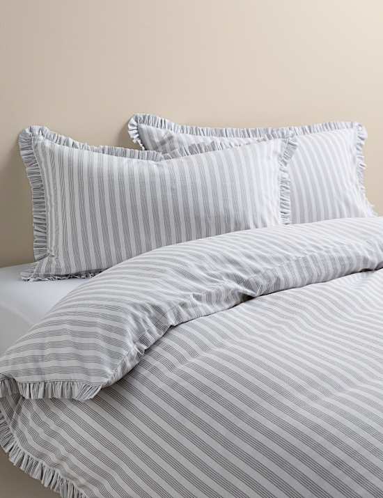 Pure Cotton Narrow Stripe Ruffle Bedding Set