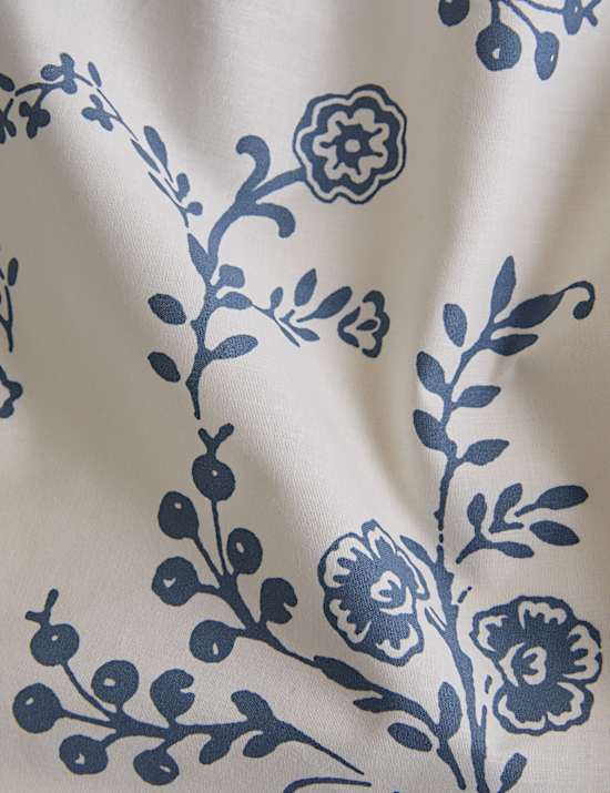 Cotton Rich Trailing Floral Bedding Set