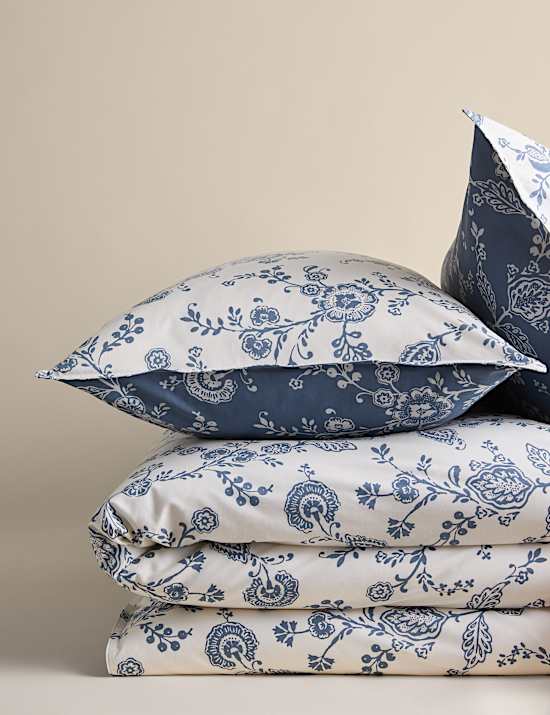 Cotton Rich Trailing Floral Bedding Set