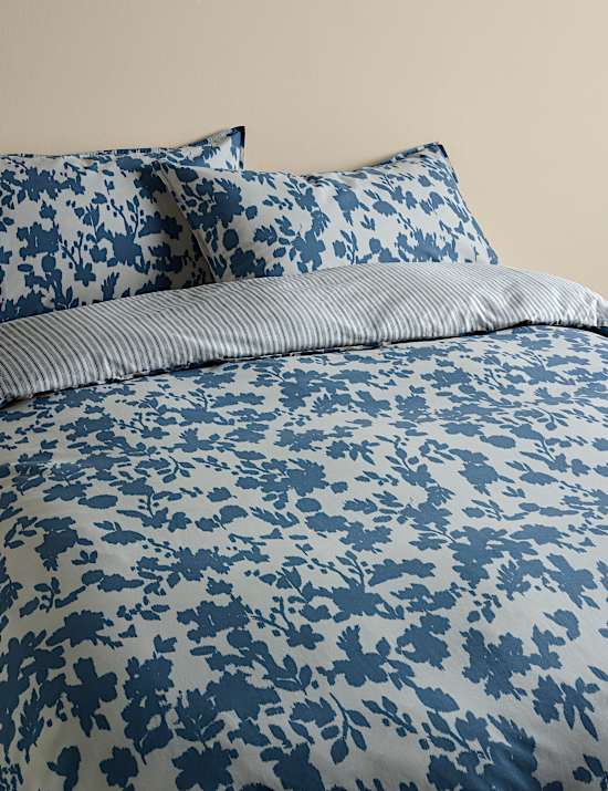 Cotton Rich Floral Reversible Bedding Set