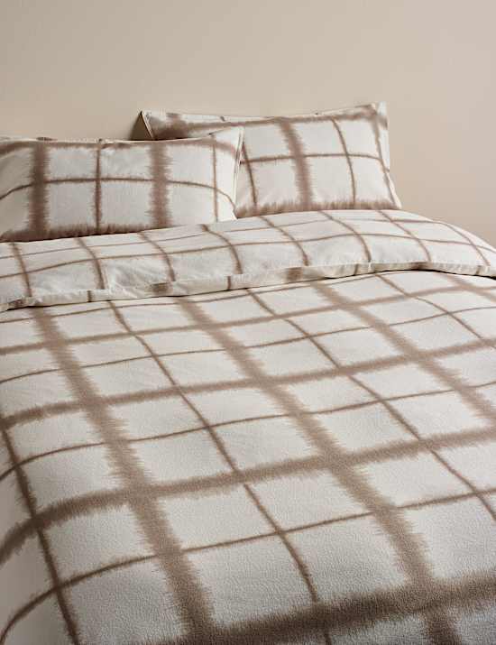 Bedding sets