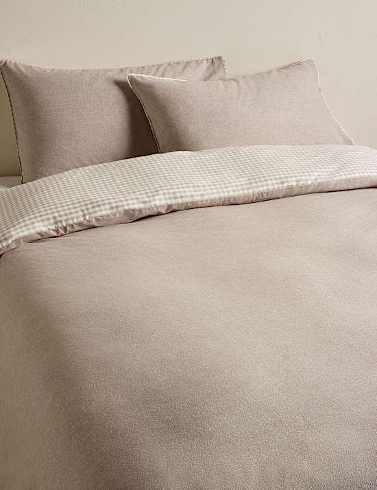 Bedding sets