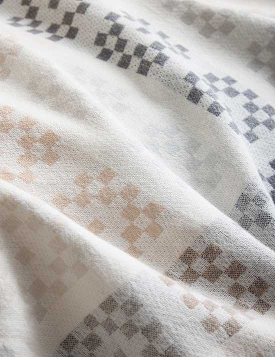 Geometric Floral Jacquard Bedding Set