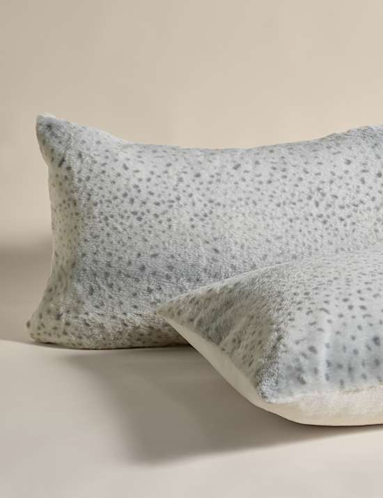 Snow Leopard Faux Fur Bedding Set