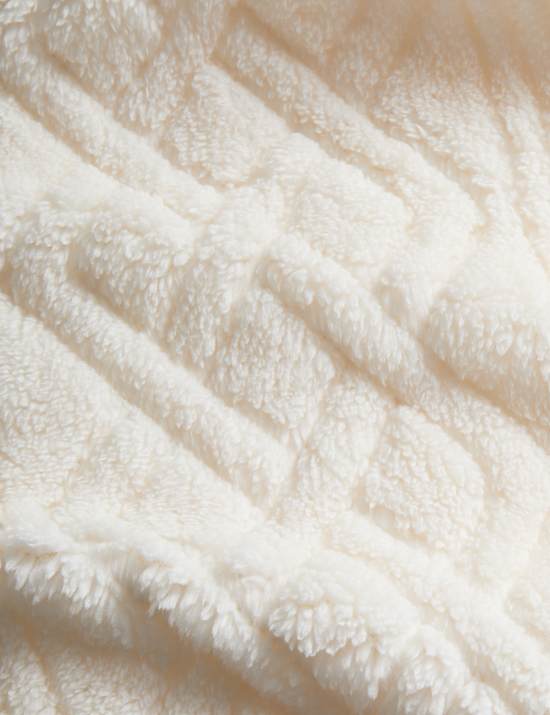 Fleece Cable Bedding Set