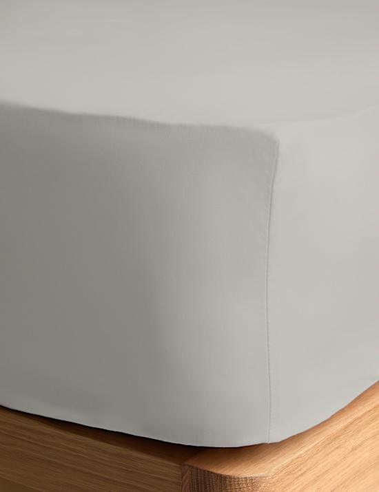 Egyptian Cotton 230 Thread Count Crisp Fitted Sheet