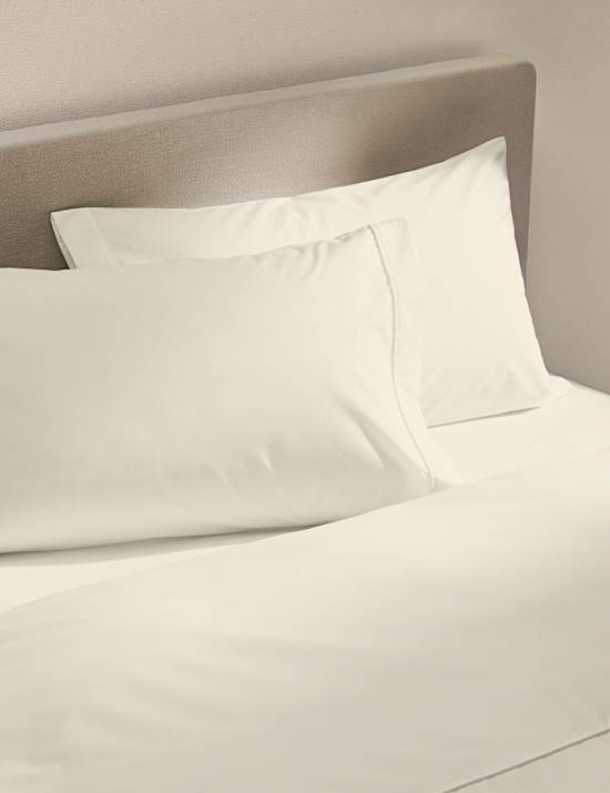 2 Pack Egyptian Cotton 230 Thread Count Pillowcases