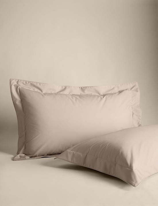 2 Pack Egyptian Cotton 230 Thread Count Oxford Pillowcases